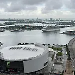 Glamorous Gale Miami Ocean View Balcony Resort & Spa