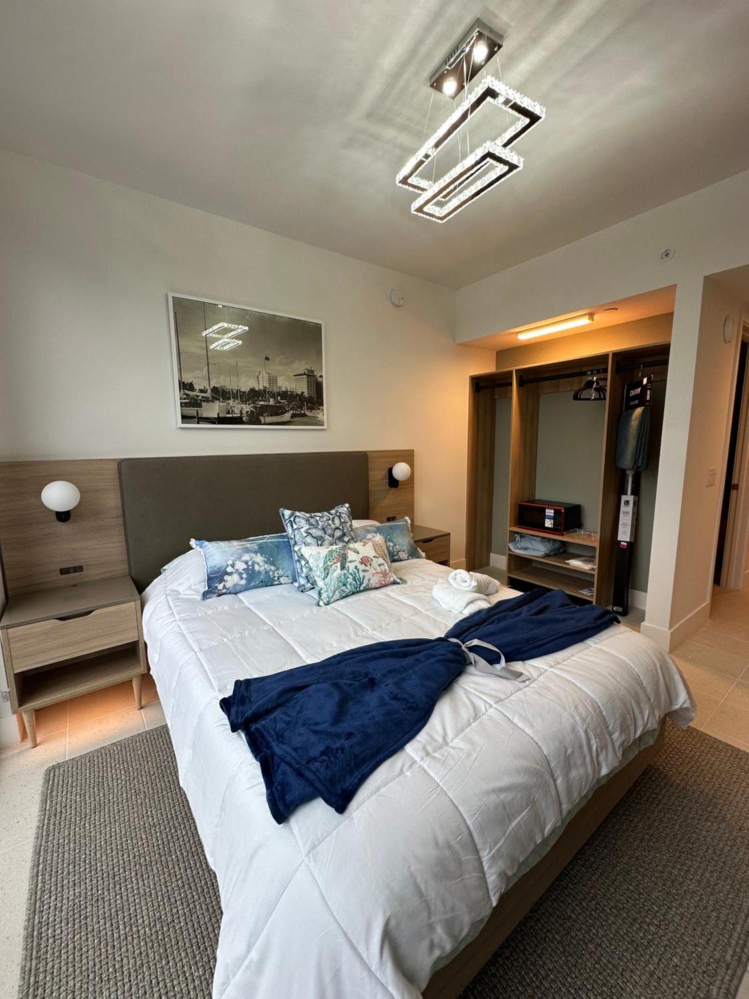 Apartment Glamorous Gale Ocean View Balcony &