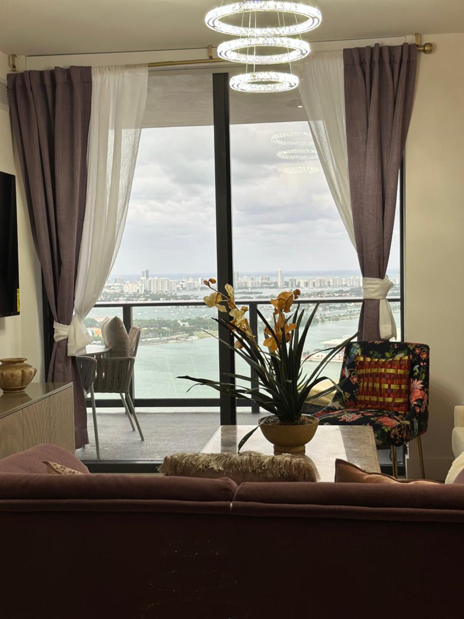 Glamorous Gale Ocean View Balcony & * Miami
